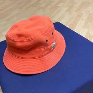 LACOSTE  BACKET HAT  SIZE M/L   100% Cotton